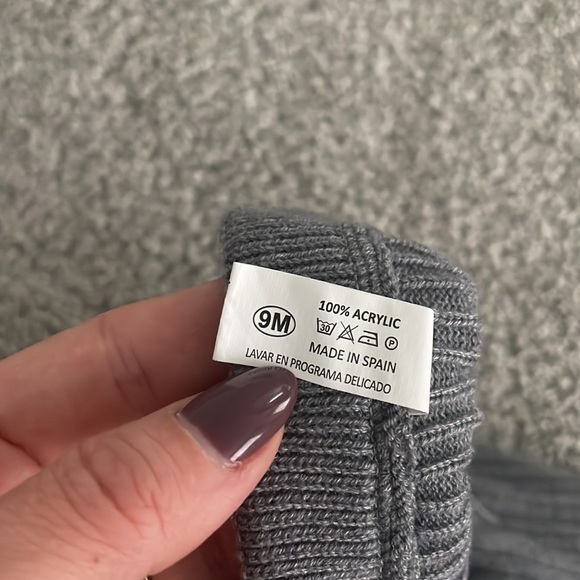 Baby set. Size 9 months. Worn once! Excellent condition - Picture 7 of 7